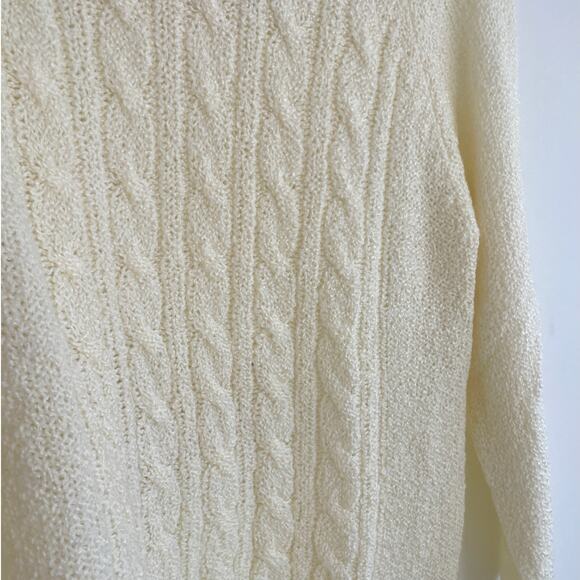 Vintage – Jennifer Moore White Pearl Button Collar Cable Knit Sweater - Picture 5 of 9